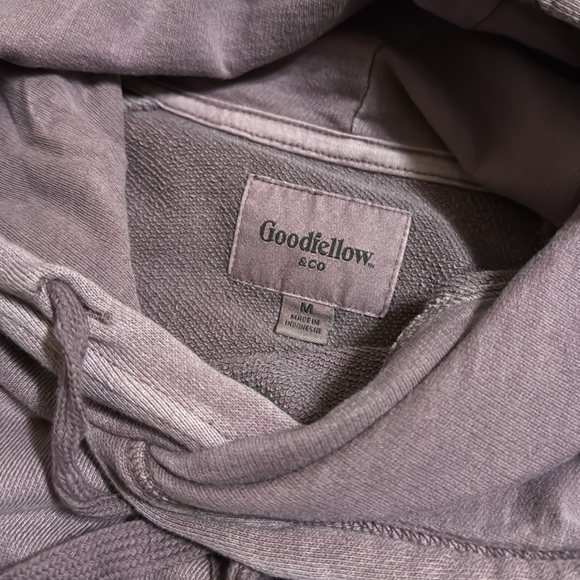 Good fellow men’s M purple sweatshirt. - Picture 2 of 2